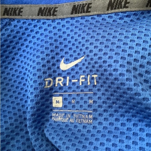 Nike sport pullover Mens medium - Picture 10 of 10